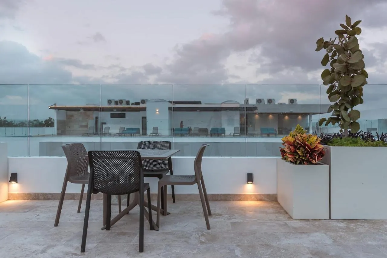 2Br In Top Location, Condo Ipana Brand New, High Speed Wifi, 3 Rooftop Pools, Gym And Rooftop Bar With Ocean View Playa del Carmen Lägenhet